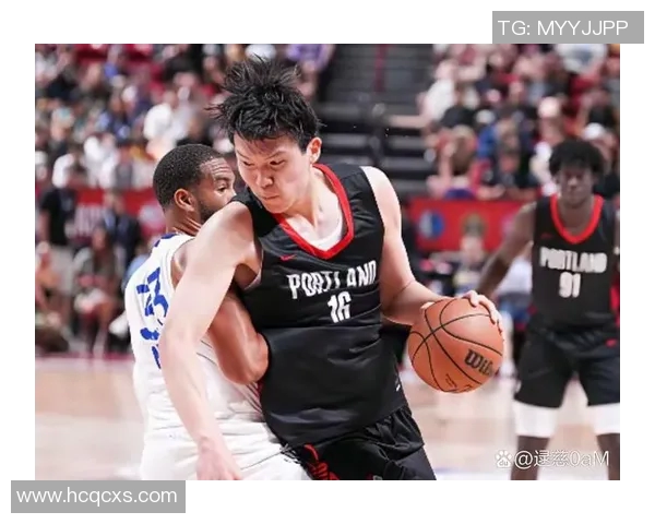 斯普利特：杨瀚森今天做得很好，对位亚当斯是非常艰难的考验